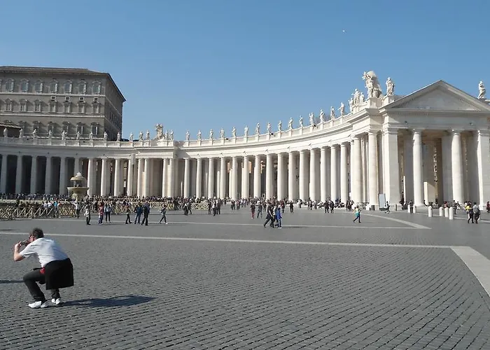 Vaticanfox 4*